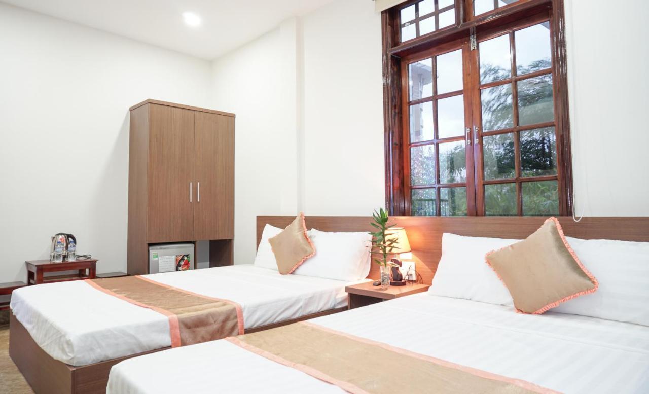 Hung Long Hostel Хуе Екстериор снимка